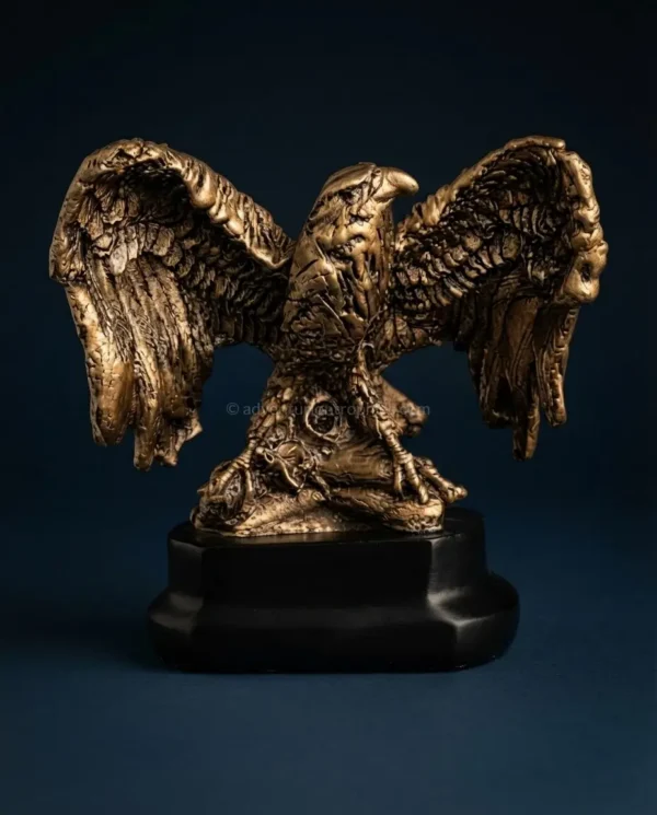 eagle-vision-achievement-trophy-kenya.jpg Eagle trophy with wings spread on black base, achievement award, handcrafted by Adventurion Trophies Kenya